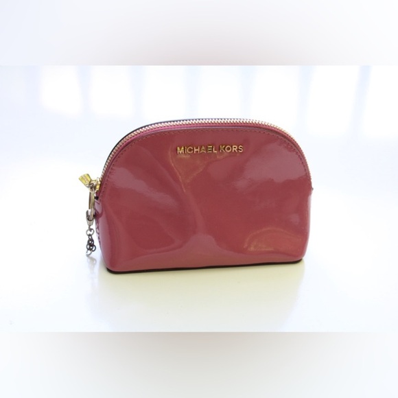 Michael Kors cosmetics bag - Picture 12 of 13